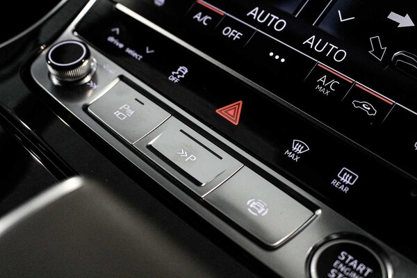 Used Audi Q8 2025 for sale - 75495004: Photo 29