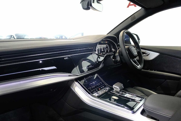 Used Audi Q8 2025 for sale - 75495004: Photo 2