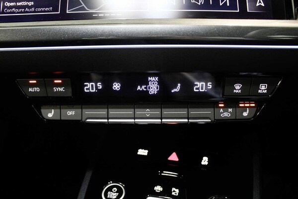 Used Audi Q4 e-tron 2025 for sale - 75052450: Photo 24