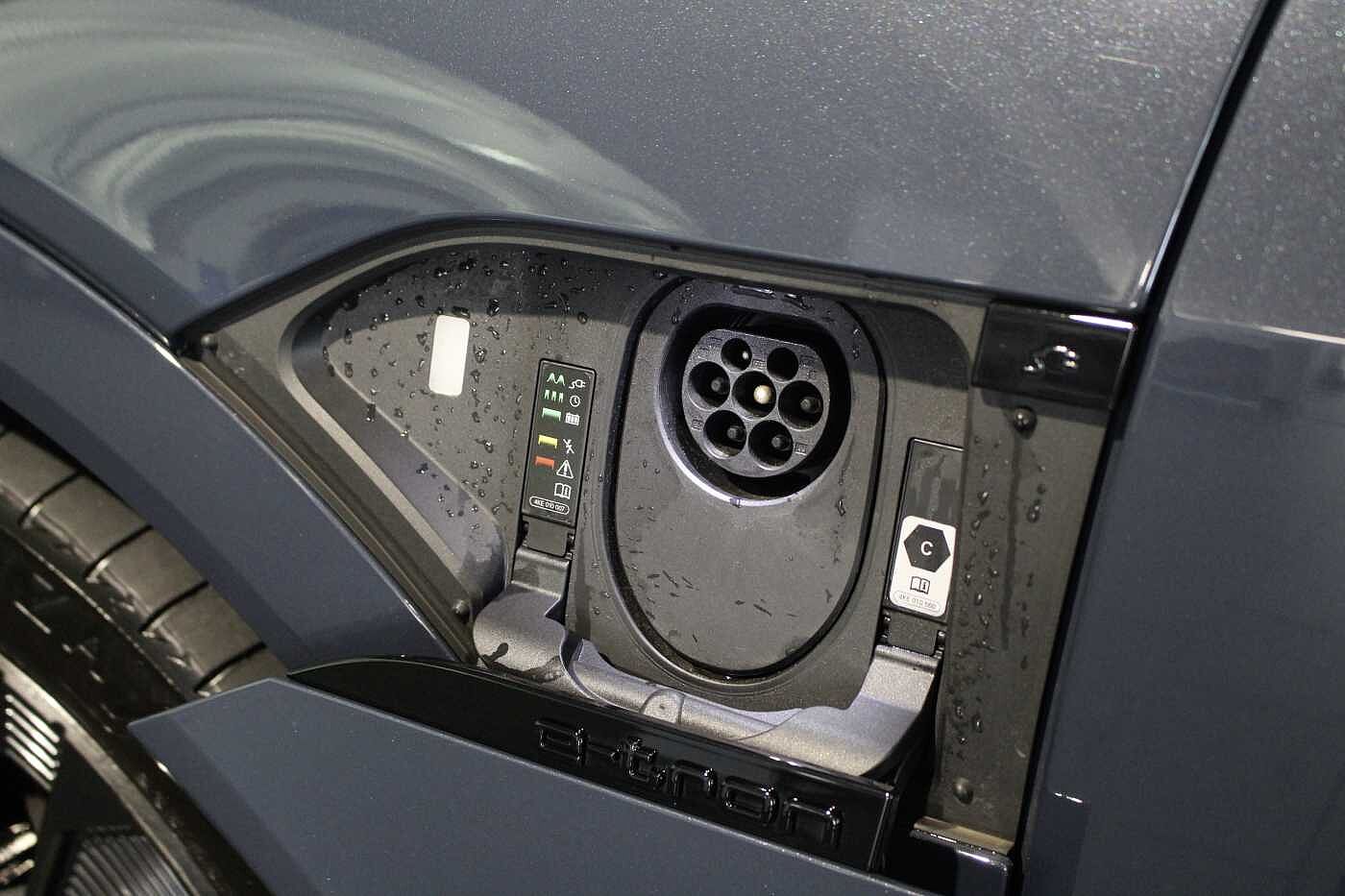 Used Audi Q8 e-tron 2024 for sale - 76086123: Photo 34