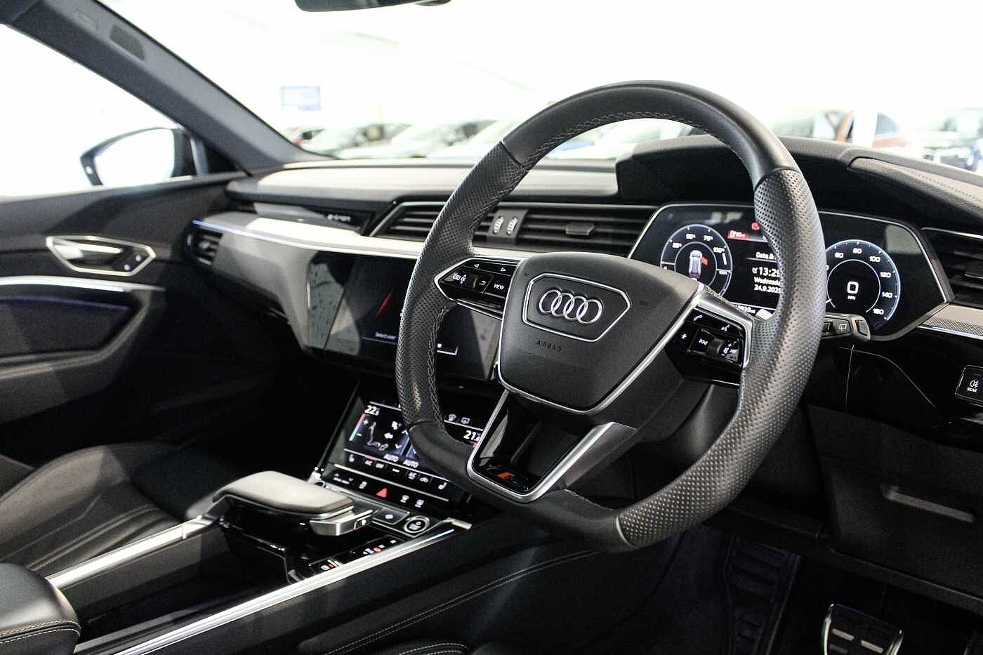Used Audi Q8 e-tron 2024 for sale - 76086123: Photo 6