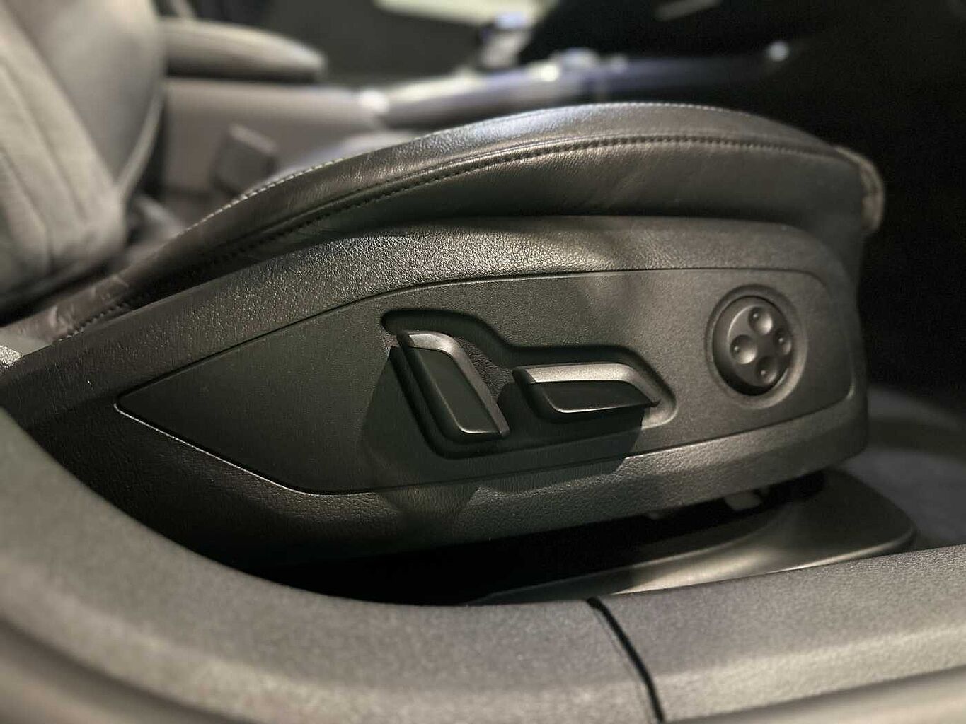 Used Audi A5 2018 for sale - 77013630: Photo 16