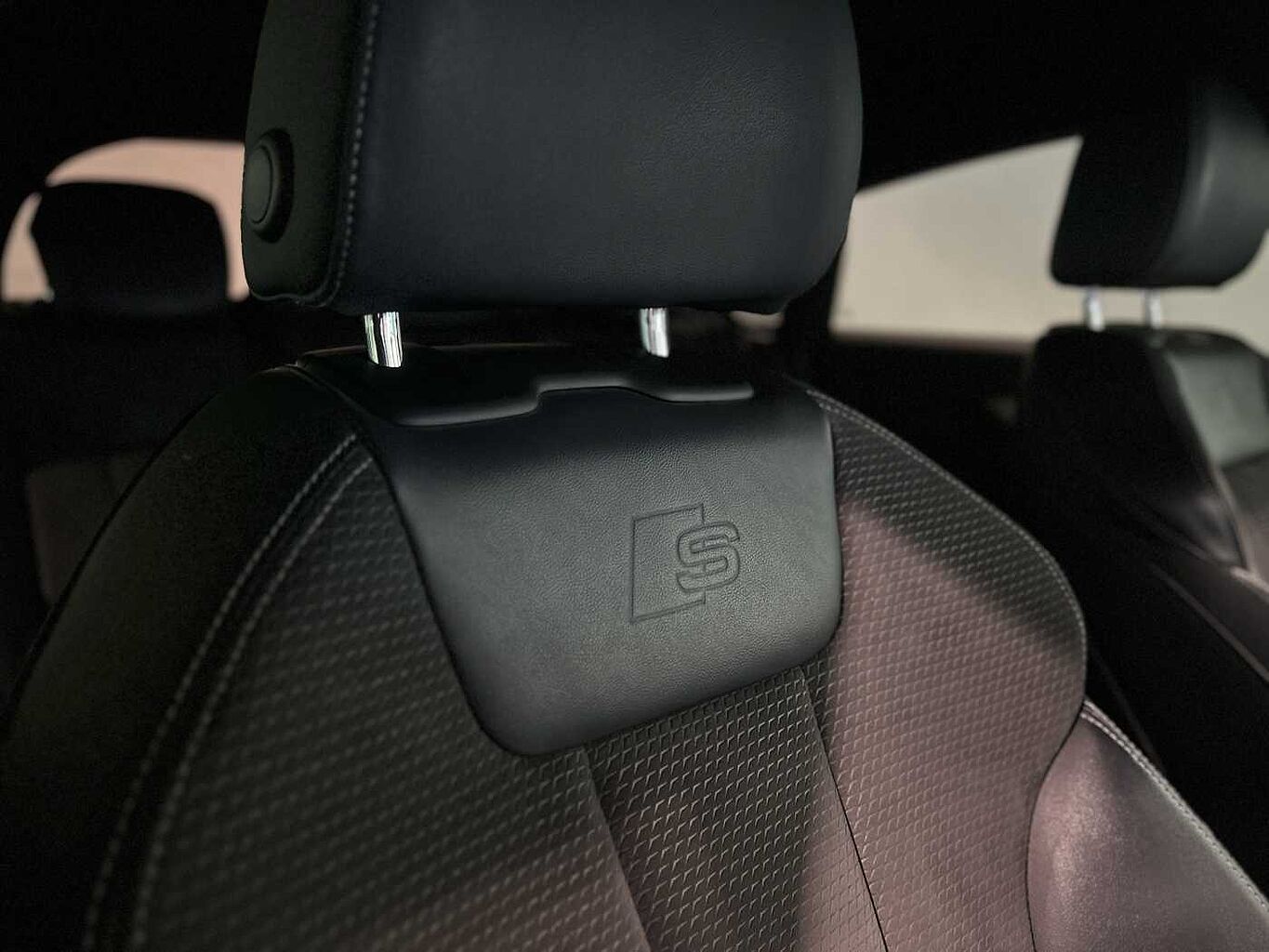 Used Audi A5 2018 for sale - 77013630: Photo 18