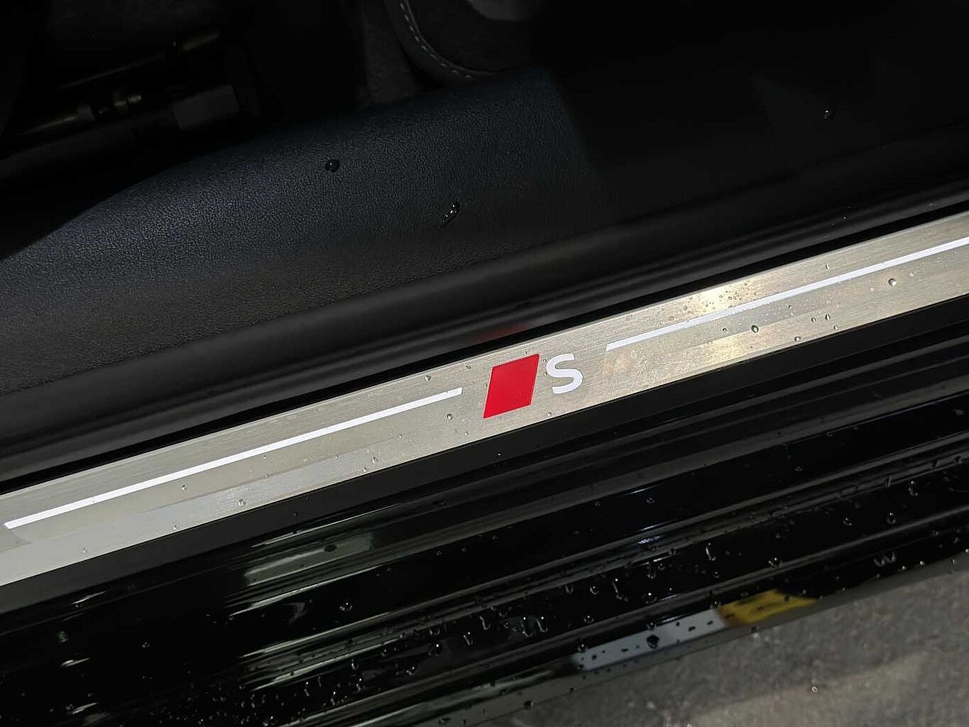 Used Audi A6 Saloon 2025 for sale - 77132740: Photo 12