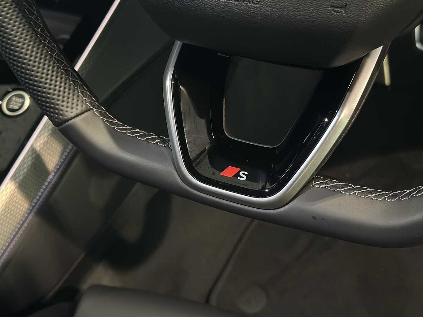 Used Audi A6 Saloon 2025 for sale - 77132740: Photo 13