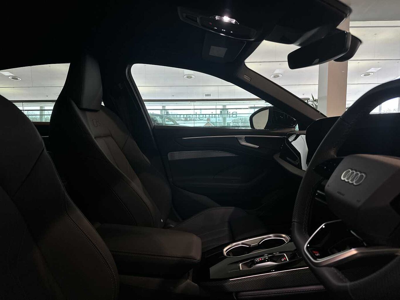 Used Audi A6 Saloon 2025 for sale - 77132740: Photo 9