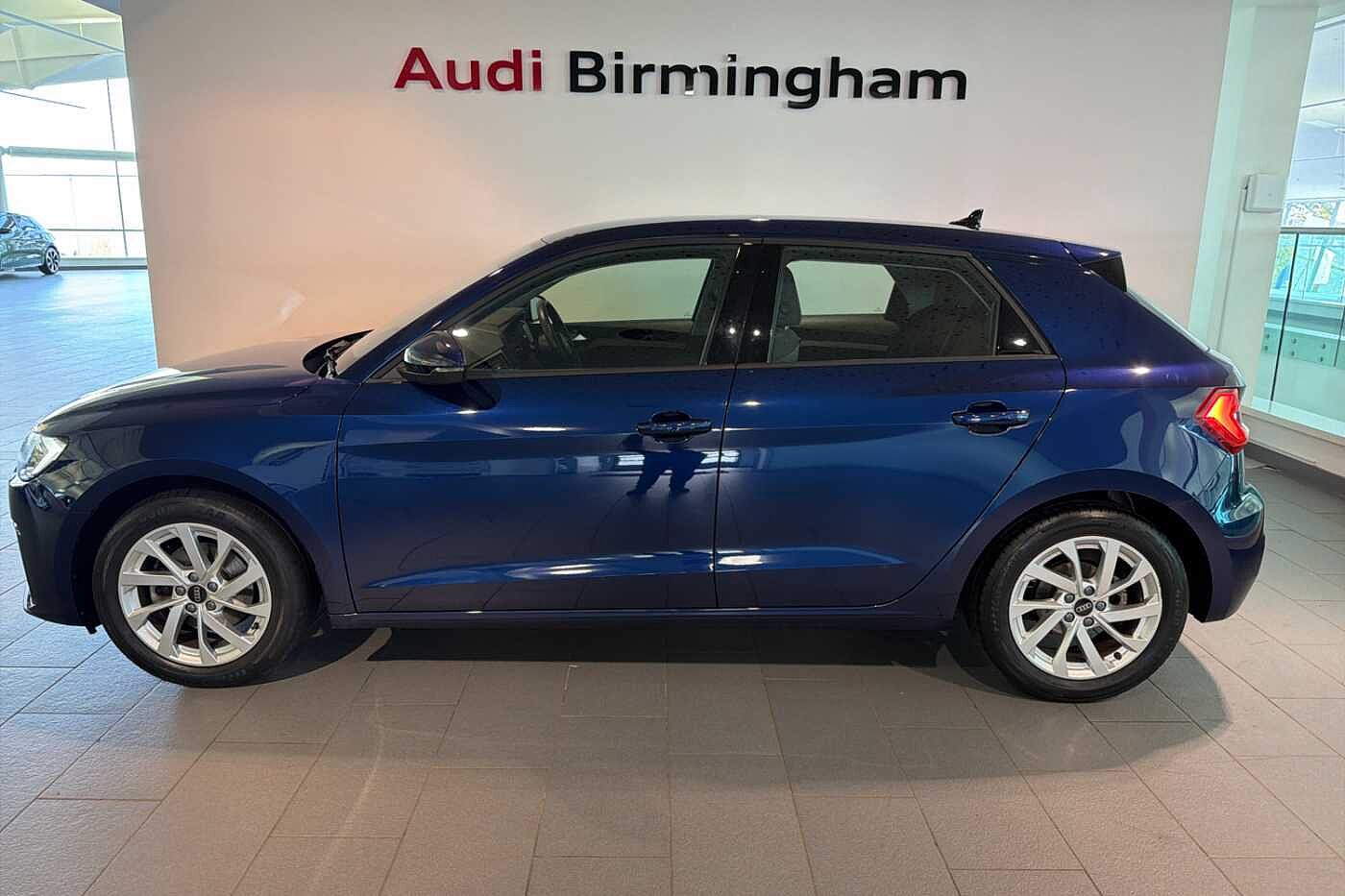 Used Audi A1 2023 for sale - 77176752: Photo 4