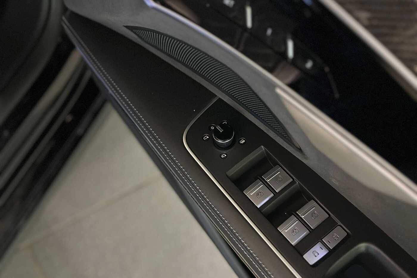 Used Audi A8 2024 for sale - 77231611: Photo 13