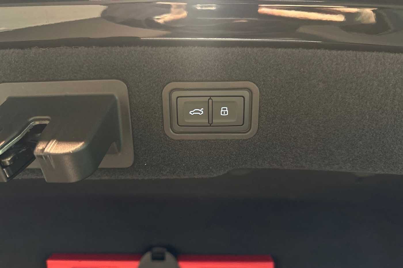 Used Audi A8 2024 for sale - 77231611: Photo 29