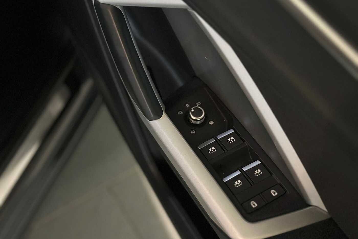 Used Audi Q3 2020 for sale - 77254461: Photo 13