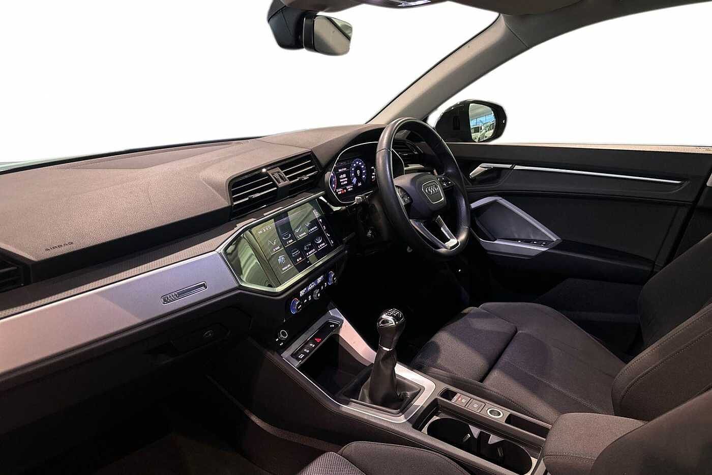 Used Audi Q3 2020 for sale - 77254461: Photo 2