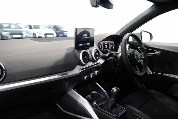 Used Audi Q2 2025 for sale - 75104205: Photo 2