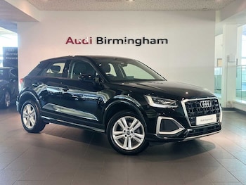 Audi - Q2