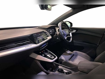 Used Audi Q4 e-tron 2022 for sale - 78363795: Photo