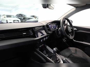 Used Audi A1 2024 for sale - 76123921: Photo 2