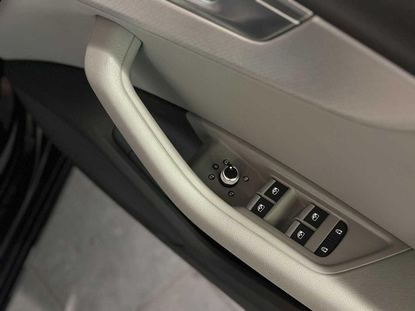 Used Audi A4 2023 for sale - 76716664: Photo 10