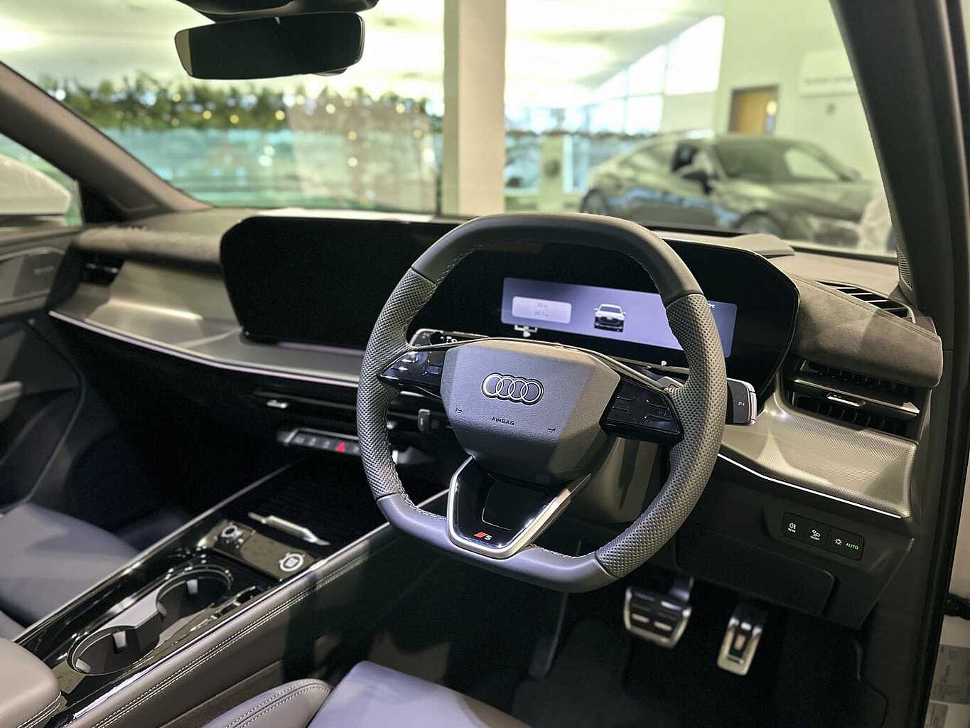 Used Audi Q3 2025 for sale - 77124764: Photo 2