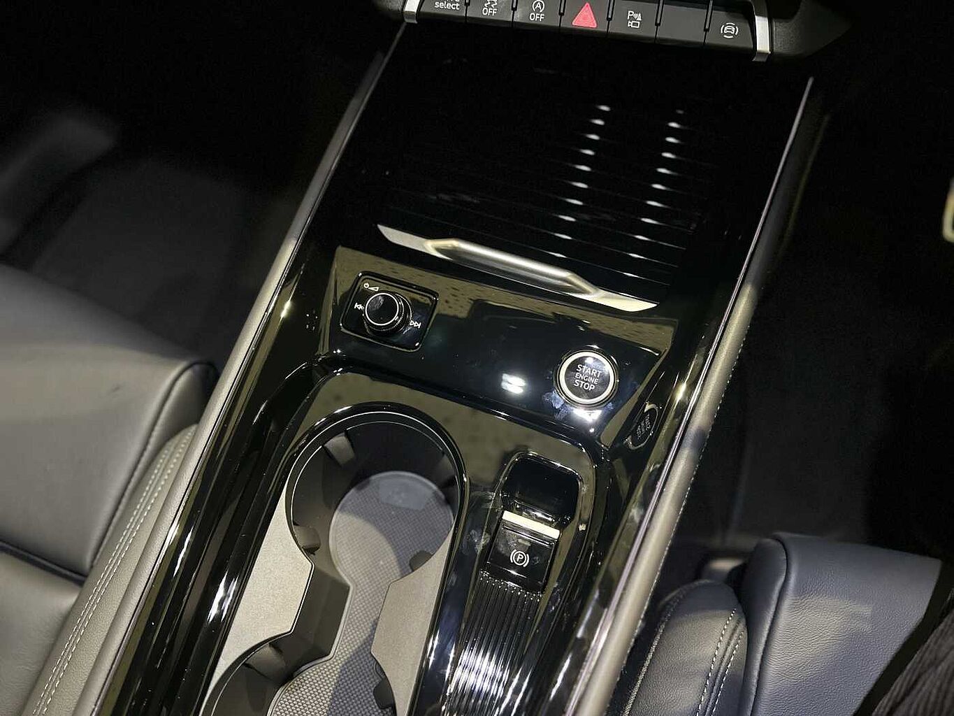 Used Audi Q3 2025 for sale - 77124764: Photo 8