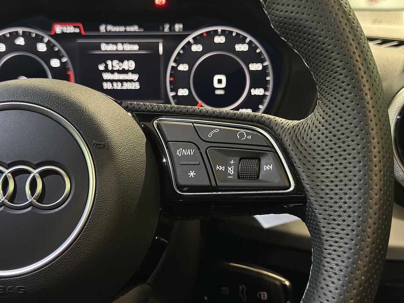 Used Audi Q2 2024 for sale - 76716739: Photo 12