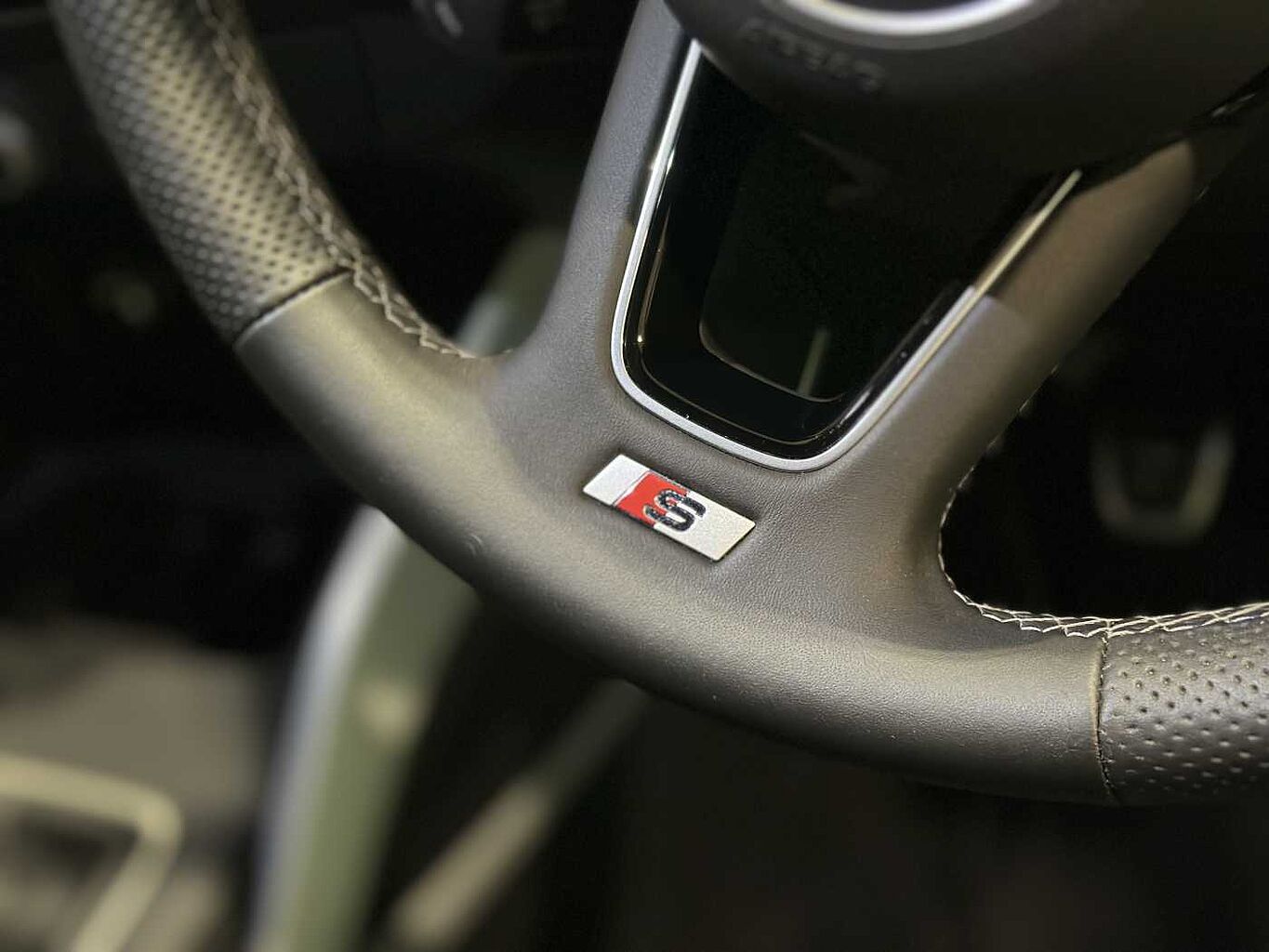 Used Audi Q2 2024 for sale - 76716739: Photo 15