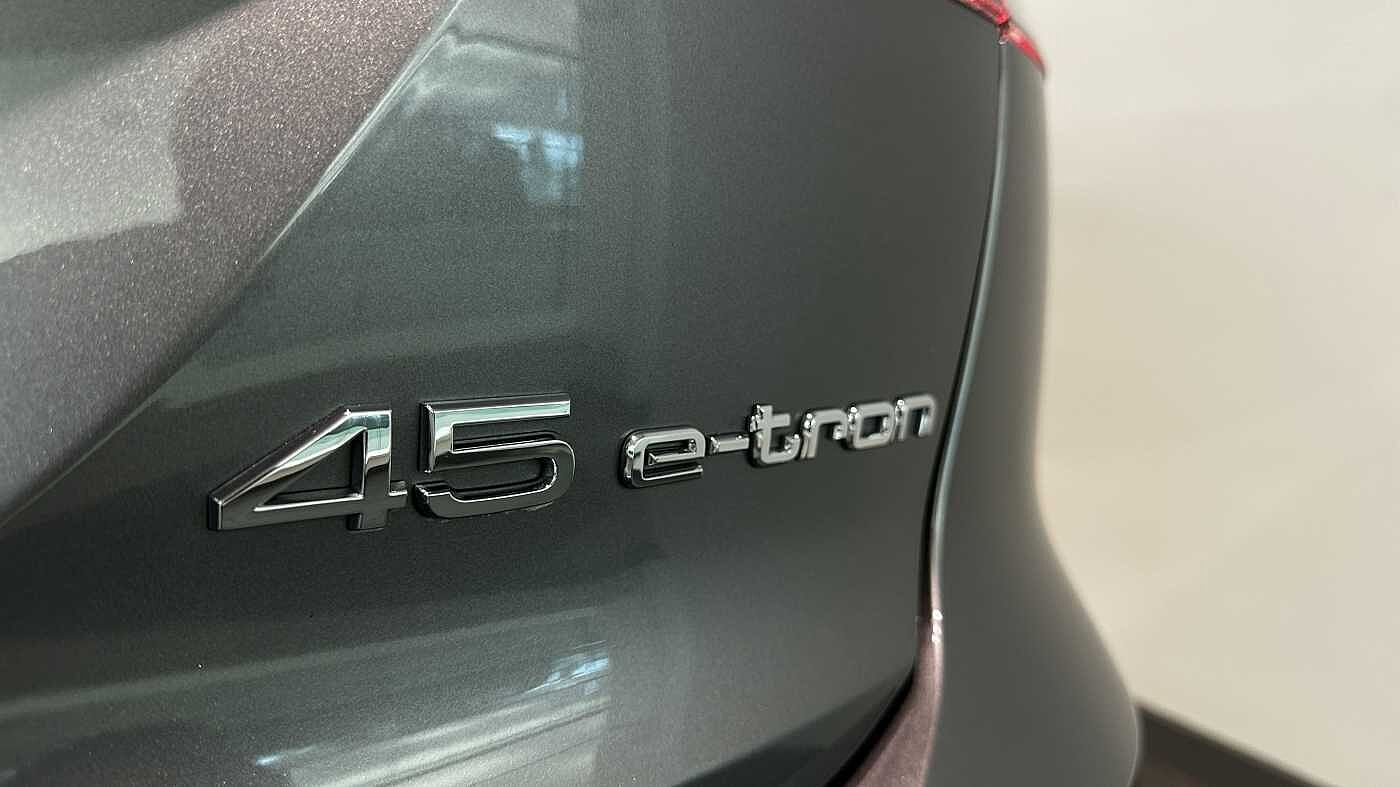 Used Audi Q4 e-tron 2024 for sale - 77176675: Photo 17