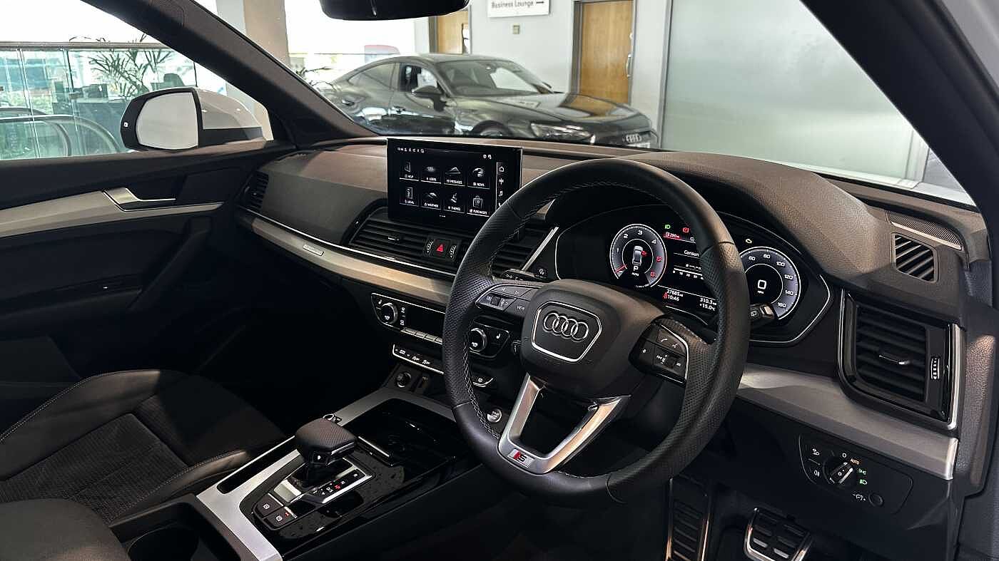 Used Audi Q5 2023 for sale - 76458559: Photo 2