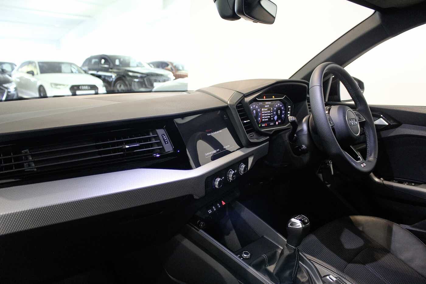 Used Audi A1 2024 for sale - 77124365: Photo 2