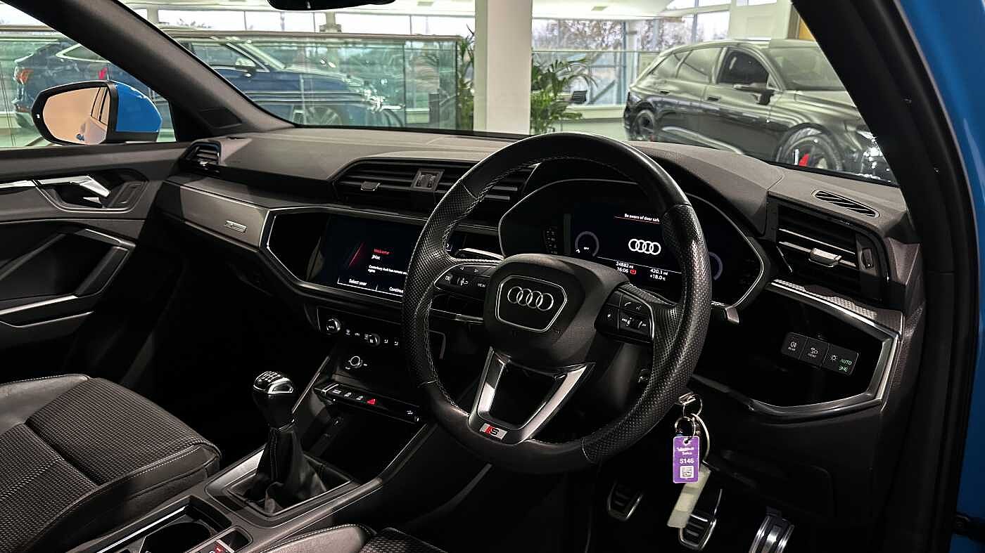 Used Audi Q3 2021 for sale - 76635389: Photo 6