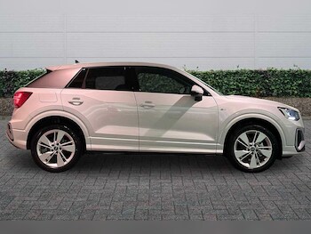 Used Audi Q2 2025 for sale - 77124572: Photo