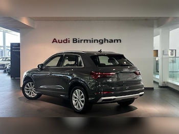 Used Audi Q3 2023 for sale - 76514436: Photo