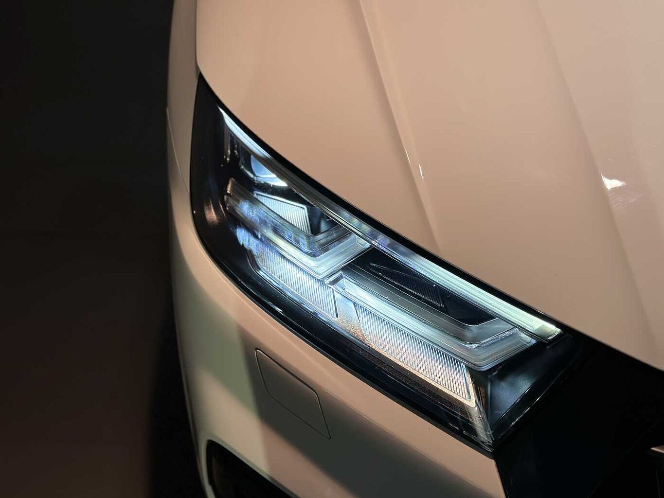 Used Audi Q5 2020 for sale - 77030975: Photo 34