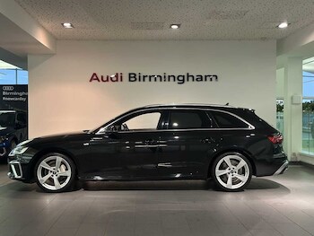 Used Audi A4 2022 for sale - 77013629: Photo