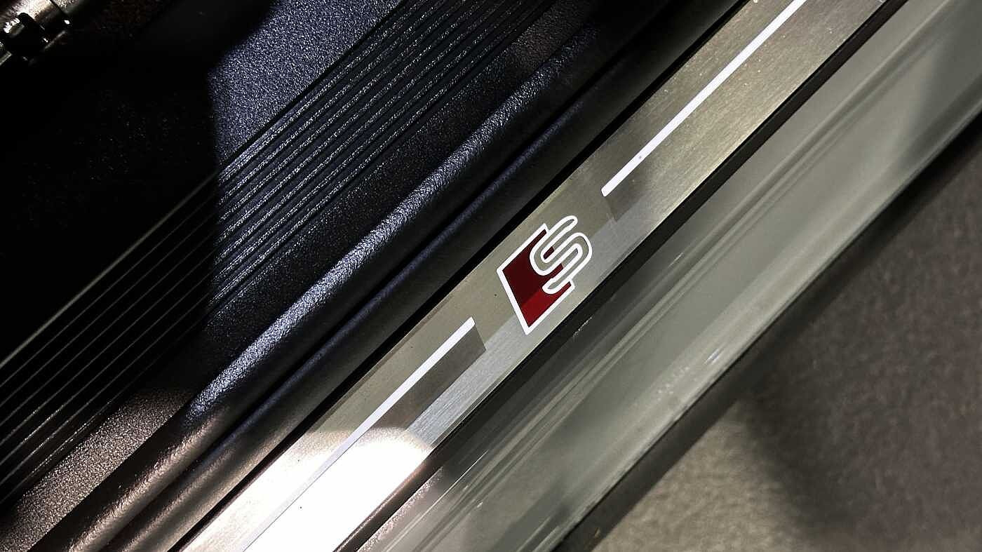 Used Audi Q4 e-tron 2025 for sale - 76086172: Photo 11