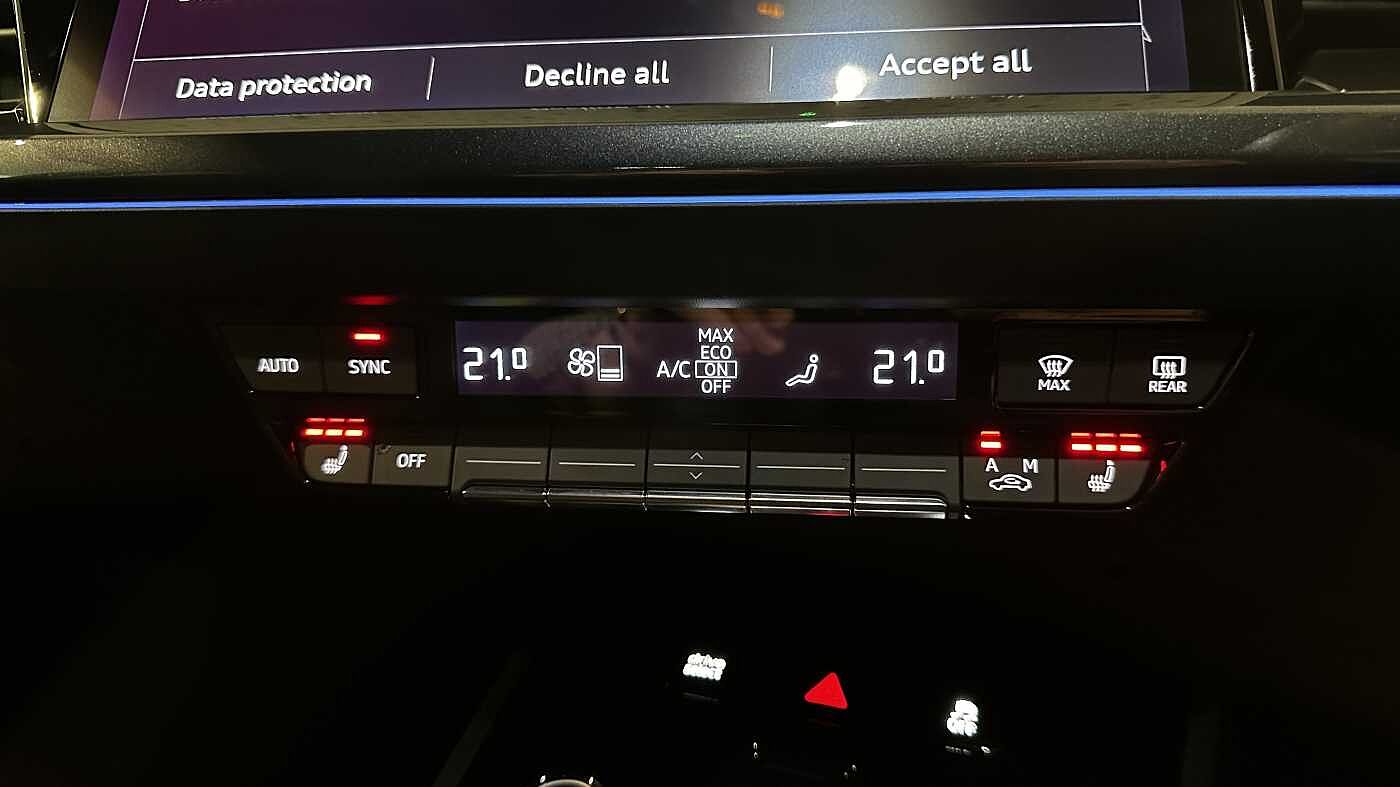 Used Audi Q4 e-tron 2025 for sale - 76086172: Photo 12