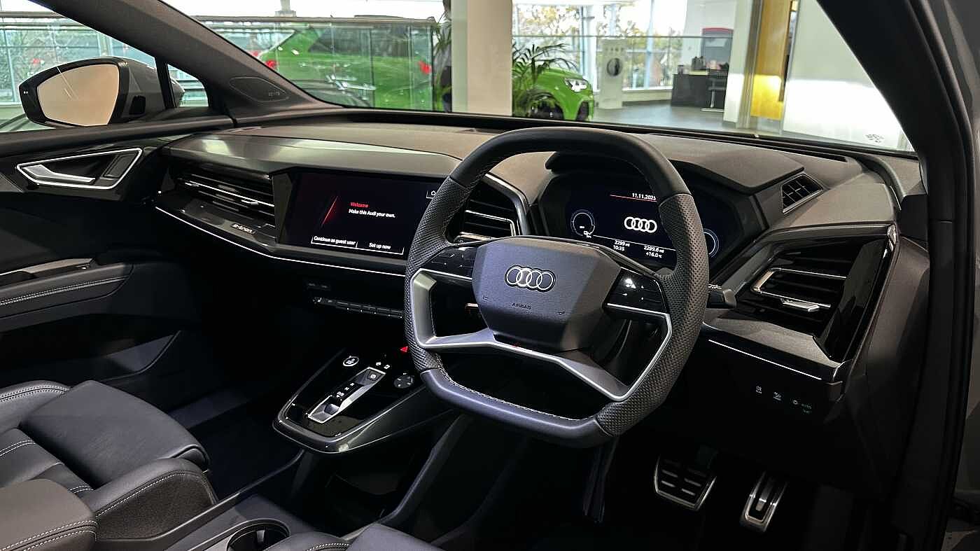 Used Audi Q4 e-tron 2025 for sale - 76086172: Photo 2
