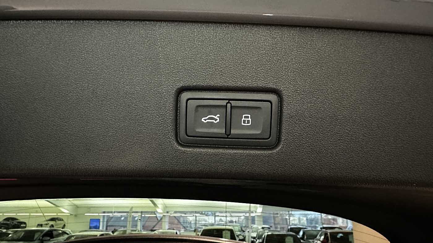 Used Audi Q4 e-tron 2025 for sale - 76086172: Photo 20