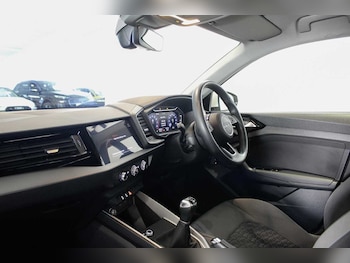 Used Audi A1 2023 for sale - 75901628: Photo 2