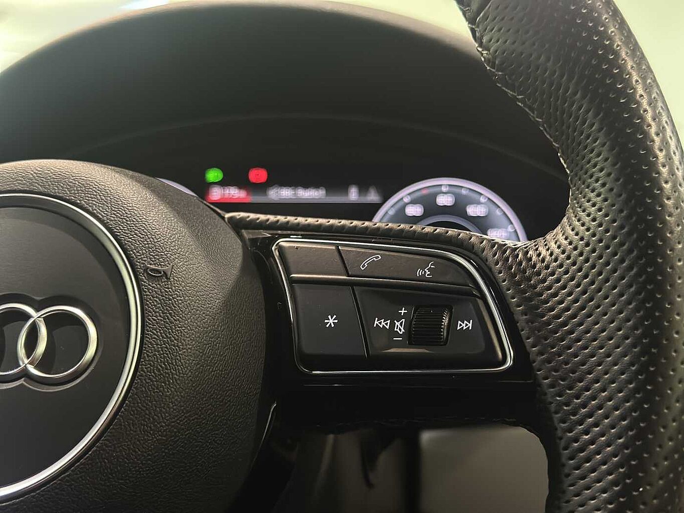 Used Audi A4 2023 for sale - 77442134: Photo 24