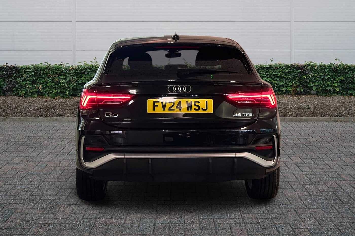 Used Audi Q3 2024 for sale - 77192994: Photo 8