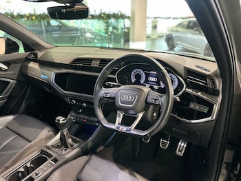 Used Audi Q3 2020 for sale - 76837709: Photo