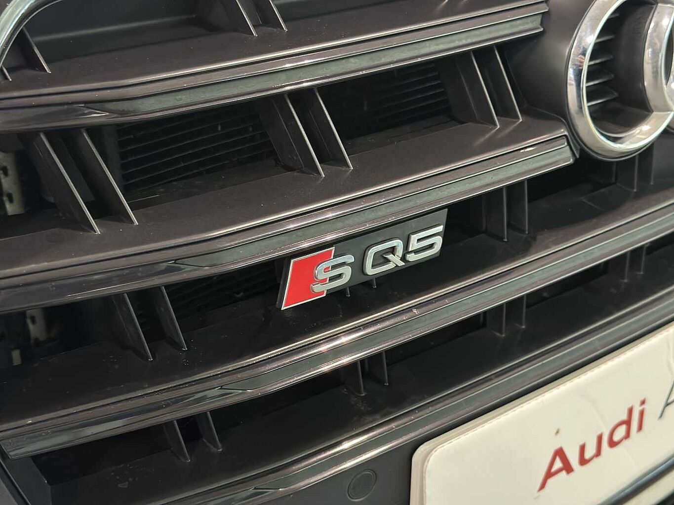 Used Audi Q5 2020 for sale - 78008576: Photo 11