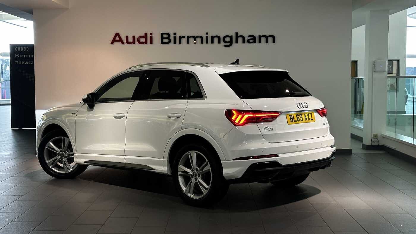 Used Audi Q3 2019 for sale - 77176836: Photo 3