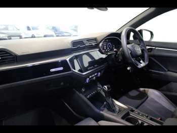 Used Audi Q3 2023 for sale - 75090759: Photo