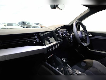 Used Audi A1 2024 for sale - 76139783: Photo 2