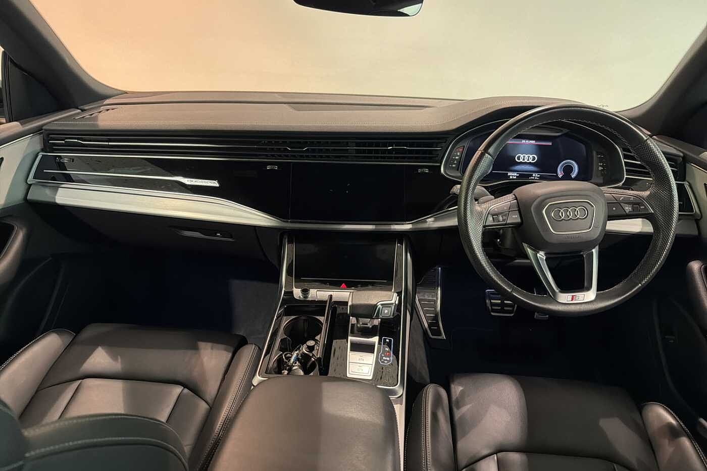 Used Audi Q8 2023 for sale - 76176093: Photo 10