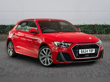 Used Audi A1 2024 for sale - 77941500: Photo