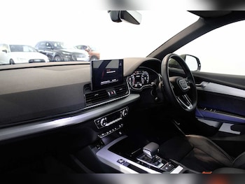 Used Audi Q5 2022 for sale - 76033244: Photo 2