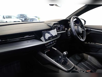 Used Audi A3 2023 for sale - 75942693: Photo 2