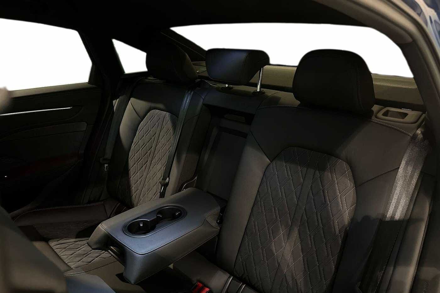 Used Audi A6 Saloon 2025 for sale - 77124751: Photo 10