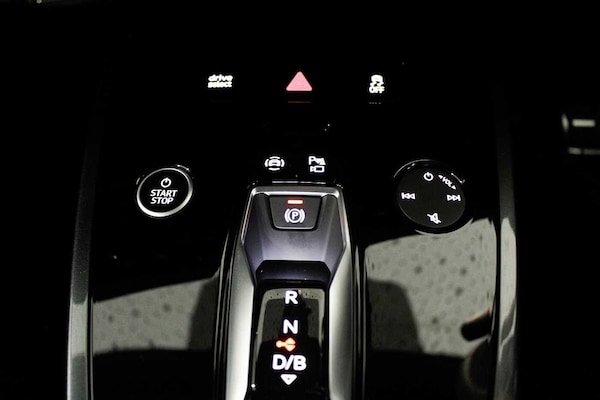 Used Audi Q4 e-tron 2025 for sale - 75494970: Photo 28